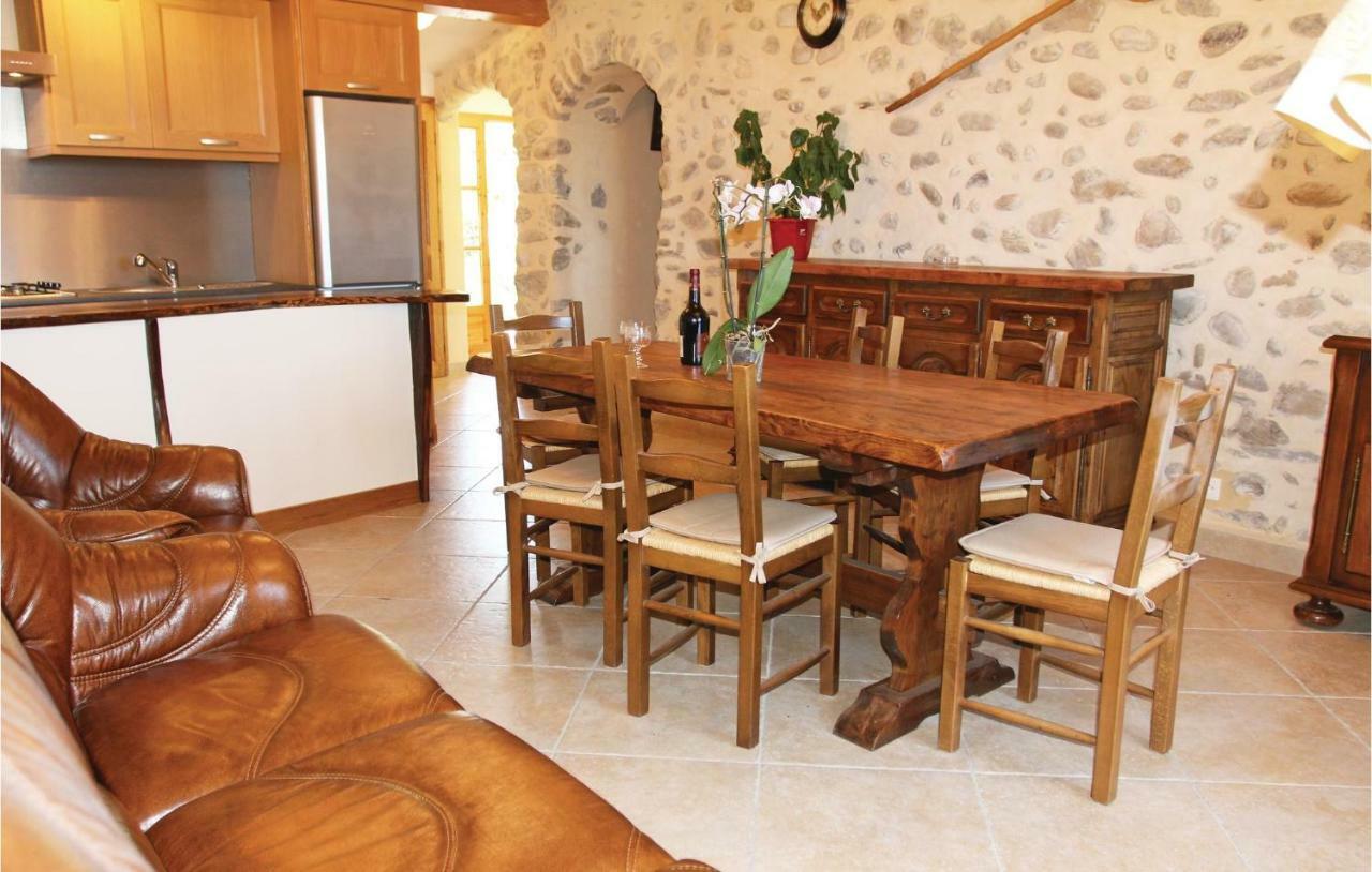 2 Bedroom Awesome Home In Sigoyer Sigoyer  Extérieur photo