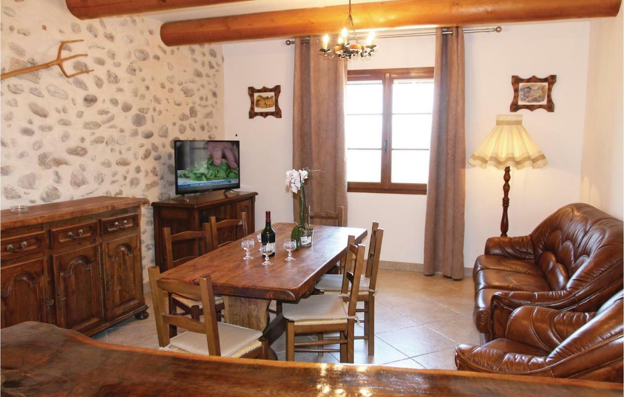 2 Bedroom Awesome Home In Sigoyer Sigoyer  Extérieur photo
